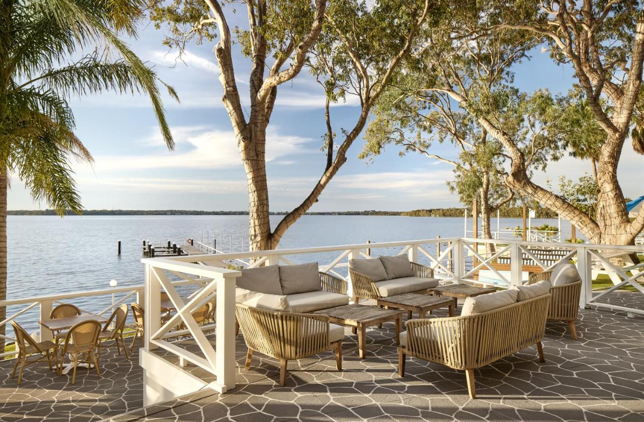 The Beachcomber Hotel & Resort, Ascend Hotel Collection Toukley Bagian luar foto The Lake House